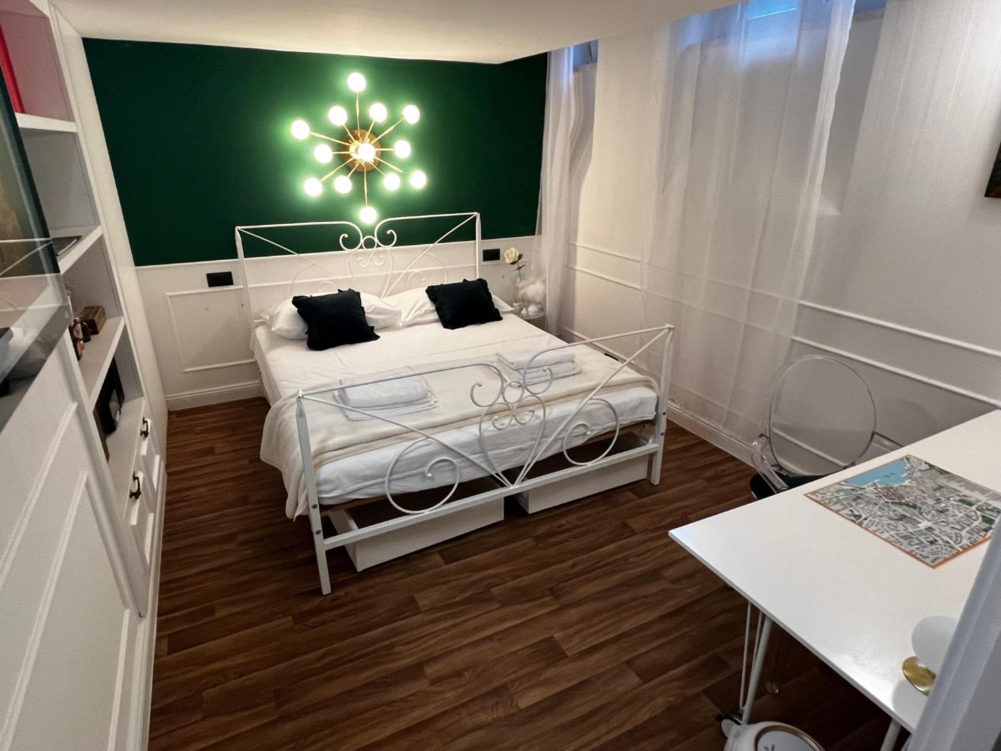 Db Interiors Apartment Split Exterior foto