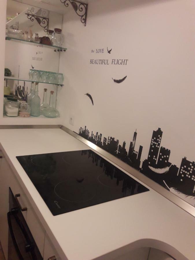 Db Interiors Apartment Split Exterior foto