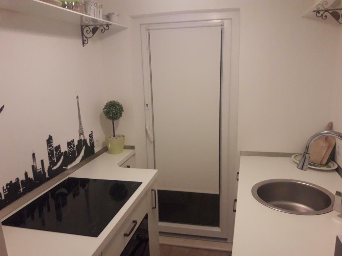 Db Interiors Apartment Split Exterior foto